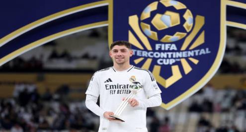 فالفيردي: فينيسيوس يستحق جائزة أفضل لاعب بالعالم.. وأنشيلوتي فاز بكل شيء